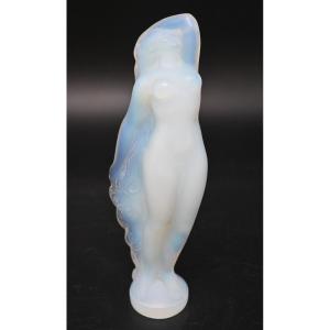 Sabino Opalescent Glass Statue