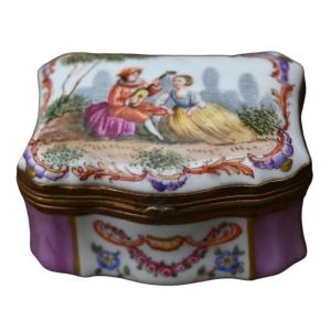 Samson Meissen Style Porcelain Snuff Box