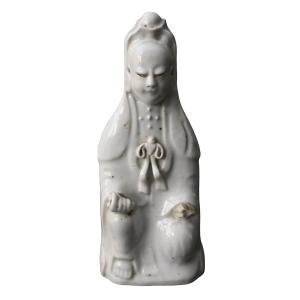 White China Statue Of Guan Yin Ming Period