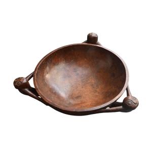 Large Ceremonial Wooden Bowl – Admiralty Islands, Papua New Guinea