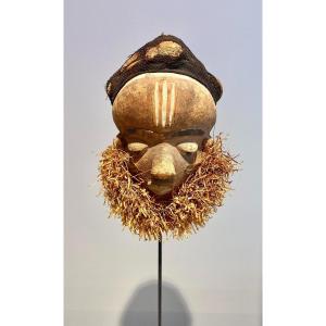 Mbuya Type Mask From The Pende Tribe Zaire Dr Congo Tribal African Art