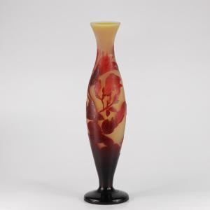 Gallé Vase (magnolia)