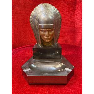 Georges Garreau (1885-1955) - Art Deco Ashtray In Bronze And Marble With A Native American Bust