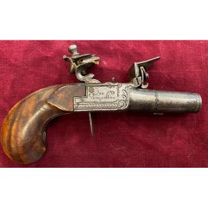 Flintlock Pistol (late 18th Century) With Forced Bullet - Caliber 11 Mm - Manufacture De Versailles.