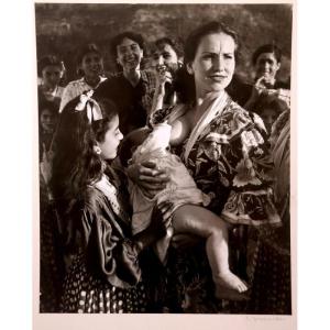 "the Gypsy" Photograph By Jean Dieuzaide ..1951