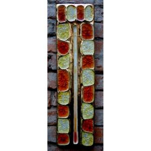 Large “barometer” By Mithé Espelt