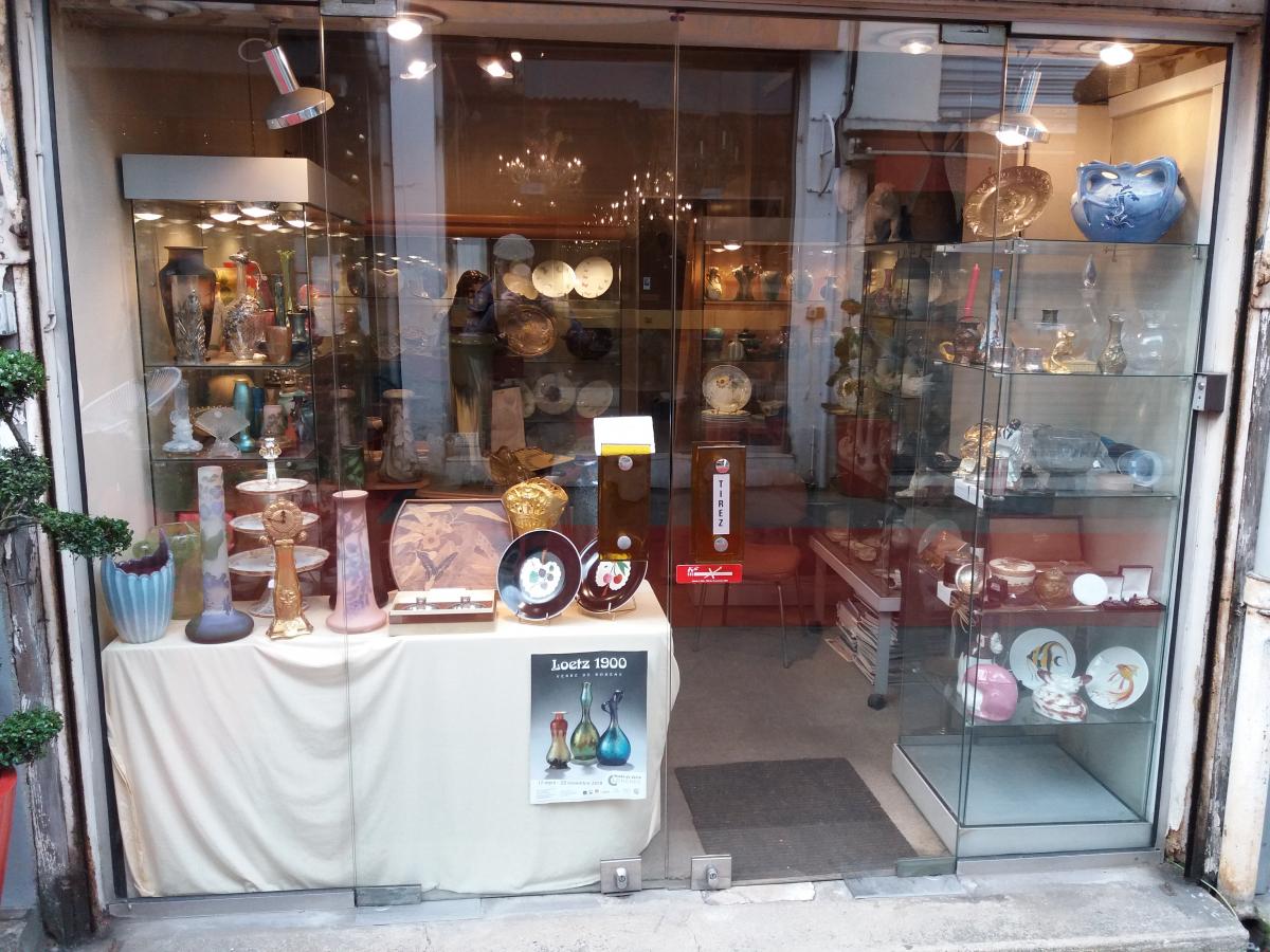 Art Nouveau Manieres