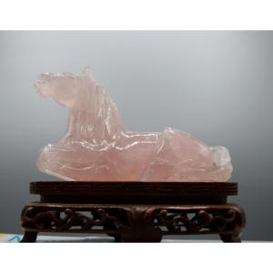Reclining Horse In Rose Quartz, China, First Half Of The 20th Century