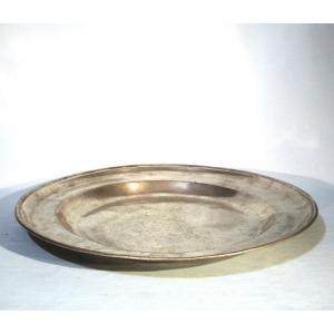 Very Rare Pewter Dish - Vannes, Circa 1700