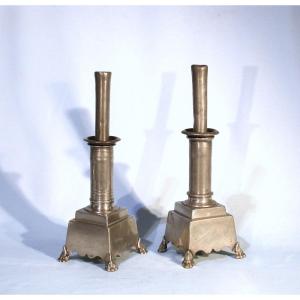 Pair Of Pewter Pump Lamps - Nîmes, 19th Century