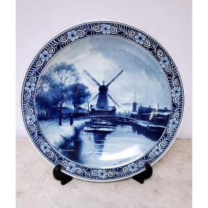 Hollow Dish In Delft Earthenware - Signed - 19th Century