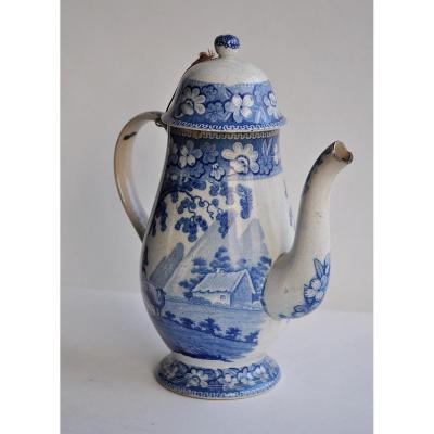 Fine Earthenware Coffee Maker - Delft - XVIIIth.  Promo Jusqu'au 30 Avril 2026