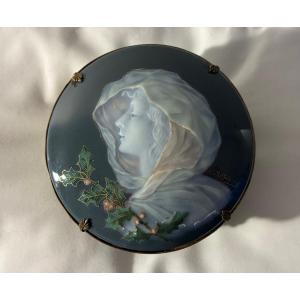 Auguste Riffaterre (1868-1935), Enamelled Porcelain Box, Paste On Paste, Circa 1900