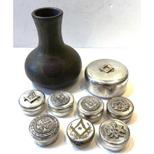 Freemasonry, Nine Pieces