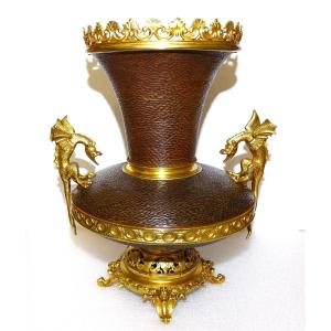 Important Vase In Bronze  19th.