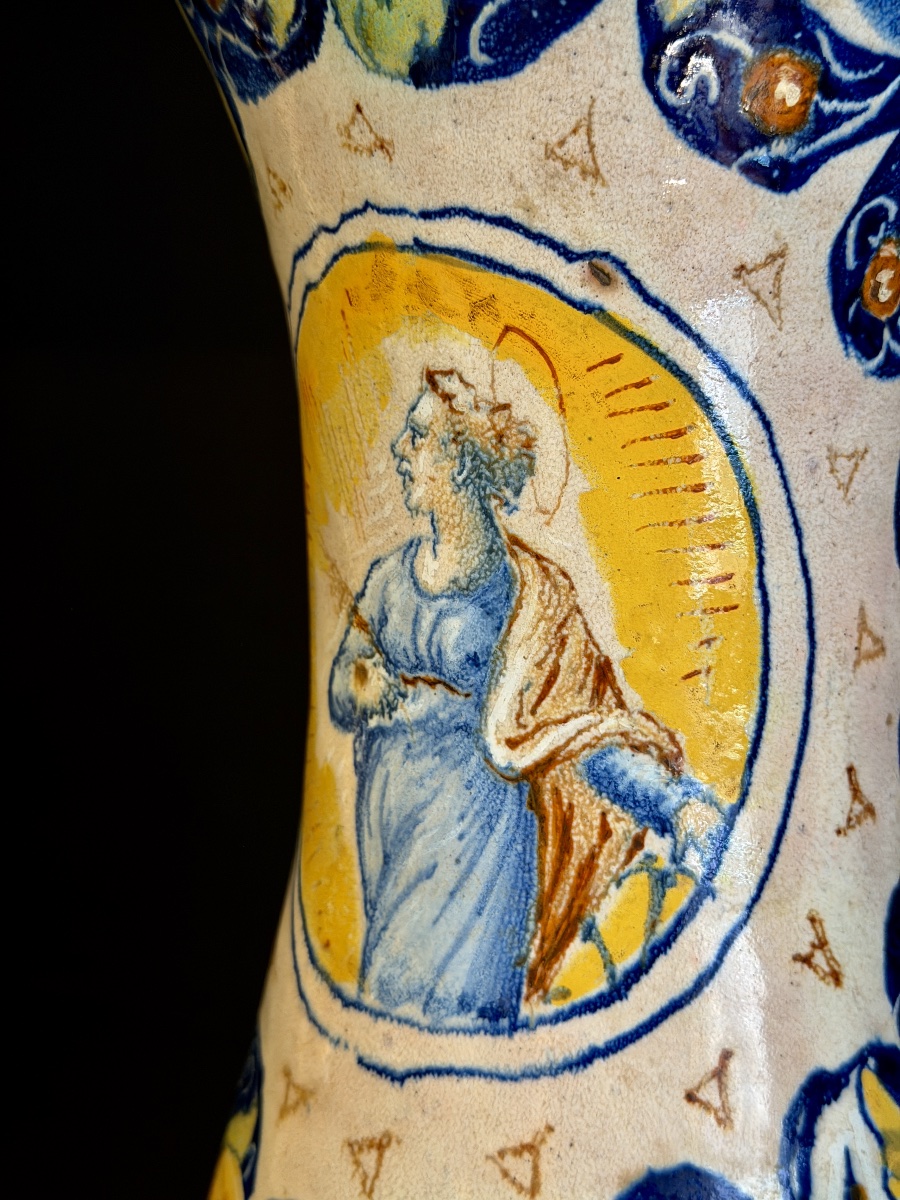 Albarello da farmacia in maiolica policroma con figura allegorica, Italia, XVI secolo-photo-3
