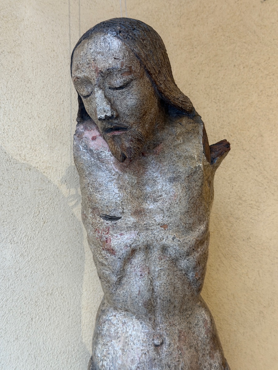 Cristo Crocifisso Gotico in Legno Policromo – Lombardia, XIV Secolo-photo-1