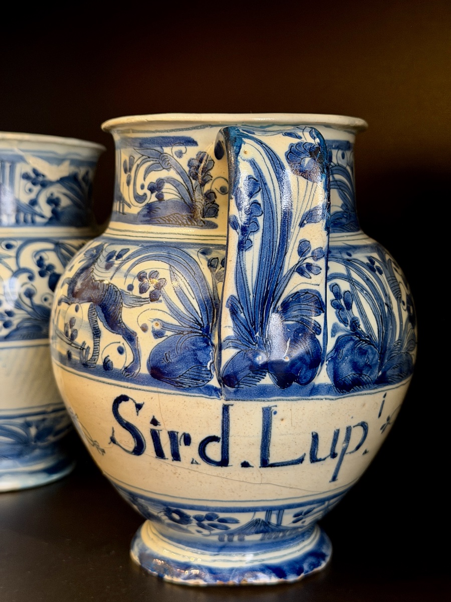 Coppia di vasi da farmacia in maiolica di Savona, periodo calligrafico, XVI secolo-photo-4