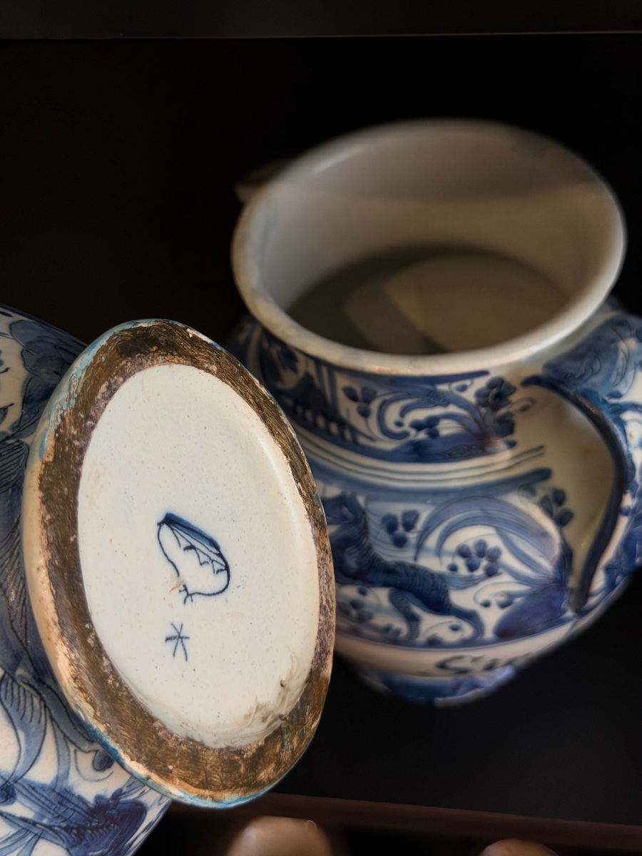 Coppia di vasi da farmacia in maiolica di Savona, periodo calligrafico, XVI secolo-photo-2
