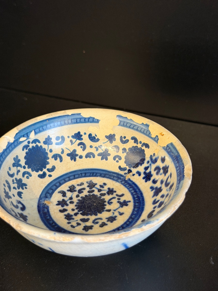 Piccola coppetta in maiolica di Faenza, XV secolo-photo-2