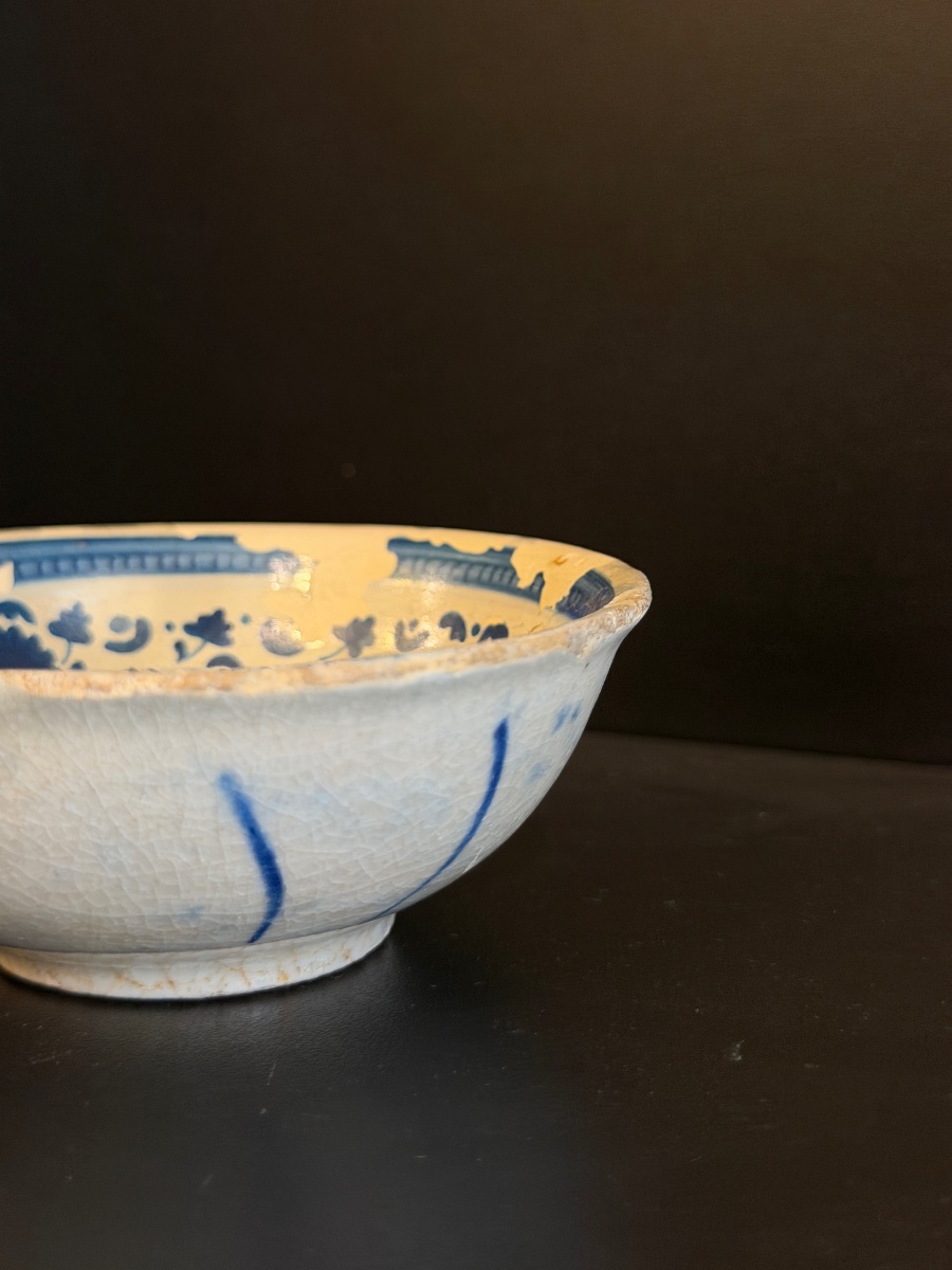 Piccola coppetta in maiolica di Faenza, XV secolo-photo-3