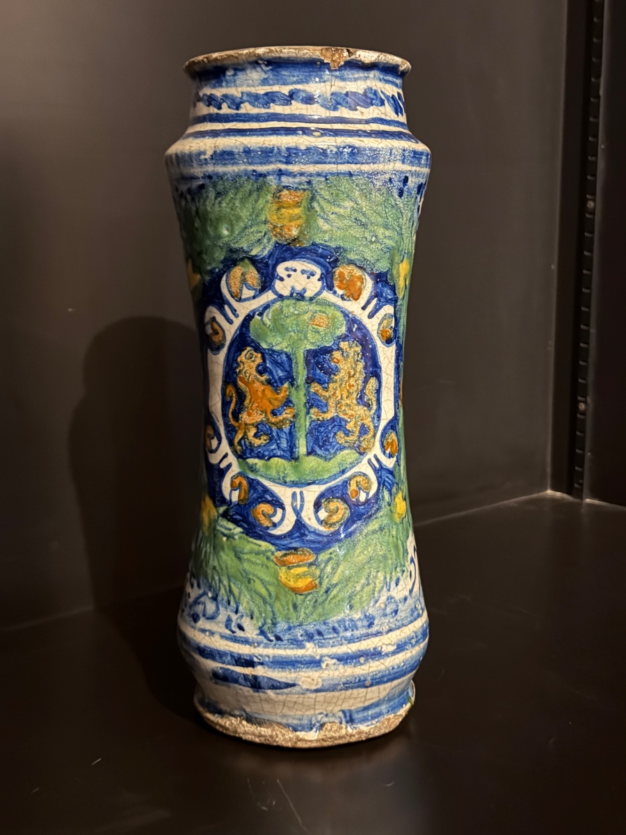 Albarello in maiolica policroma di Trapani, Sicilia, XVI secolo-photo-3