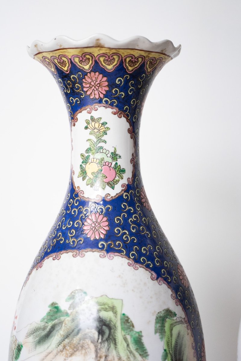 Coppia di antichi vasi cinesi in porcellana blu e bianca-photo-1