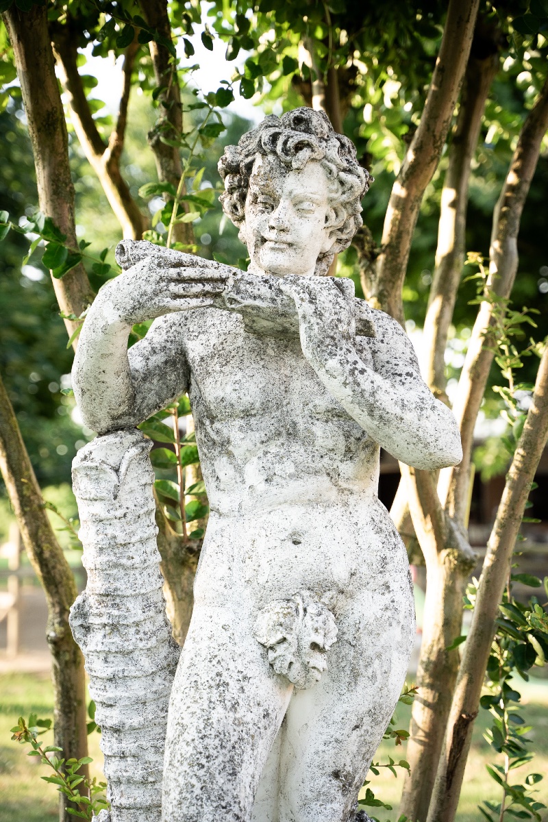 Putto con flauto – Scultura liberty in graniglia, anni ’30-photo-3