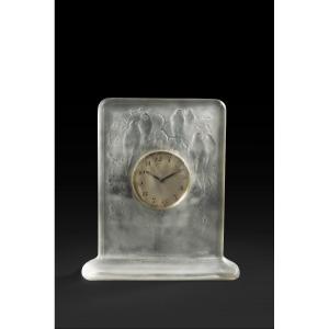 8-day Clock “six Hirondelles Perchees” (1920) By Rene Lalique (1860-1945):