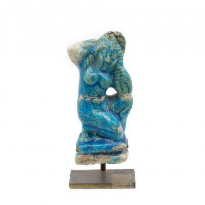 Isis Statuette In Faience - Egypt - Roman Period (1st - 2nd Centuries Pcn)