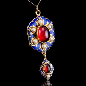 Antique Victorian Holbeinesque Pendant Necklace Garnets Pearls 18k Gold - C.1857