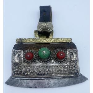 19th Rare Large Antique Tibetan Flint Pouch Mechag In Himalayan Silver And Coral