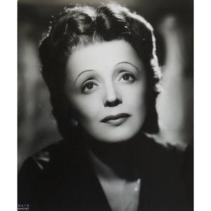 Edith Piaf / Portrait Circa 1947 / Raymond Voinquel (1912-1985) / Vintage Silver Gelatin Print