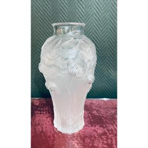 Giverny Model Vase (lalique)