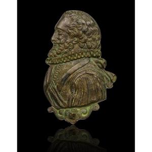 Bronze Ornament With A Portrait Of Henri IV After Benjamin Duvivier