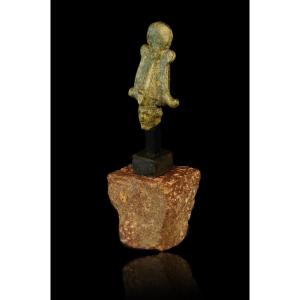 Ancient Egypt: Small Bronze Head Of Osiris On A Porphyry Base