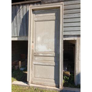 Large Bourgeois House Door With Door Frame - Late 19th Century