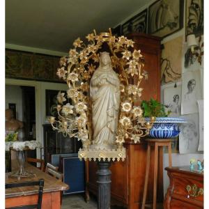 Support Statue Religious Art Object