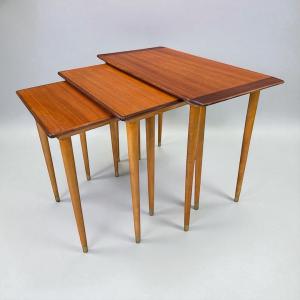 Nesting Tables