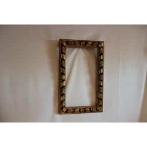 18th Century Italian Gilded Carved Wood Frame