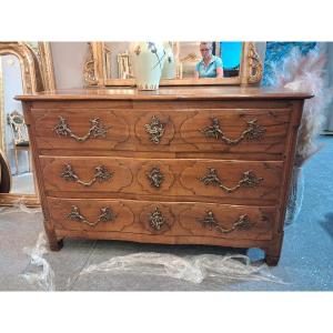 18th Century Chest Of Drawers In Solid Blond Walnut