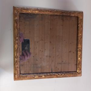 Square Mirror At La Bérain