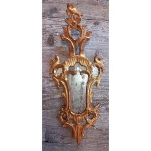 Violin-shaped Mirror With A Glazing Bezel