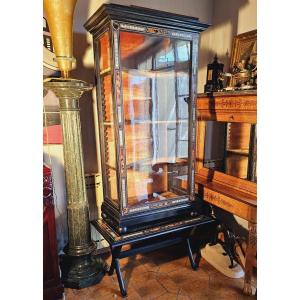 Louis XIV Showcase Inlaid Ivory Engraved And Tortoise Shell On X-shaped Foot