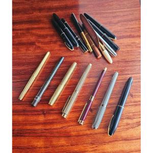 Collection De Stylos, Plumes En Or 18 Carats, Mont Blanc, Dupont, ...