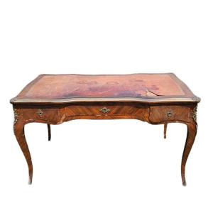 Louis XV Desk In Violet Wood And Gilt Bronze In Ingotière