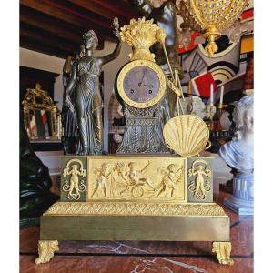 Empire Clock "ceres At The Harvest" In Gilded And Patinated Bronze Ht 50 Cmc