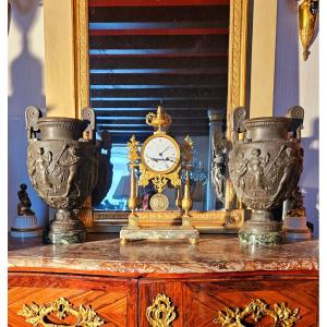Important Pair Of "townley" Vases After The Antique 