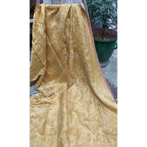 Early 19th Century Buttercup Yellow Silk Curtain