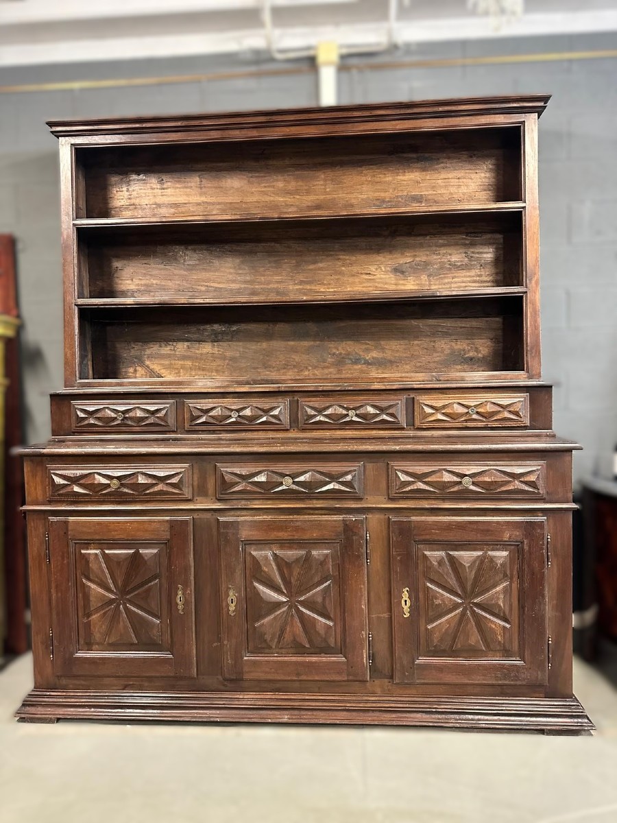 Grande credenza con alzata, fine XVIII secolo 